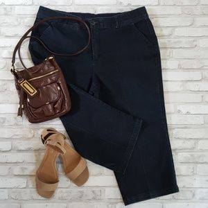 Christopher & Banks Denim Capris (Size 16)
